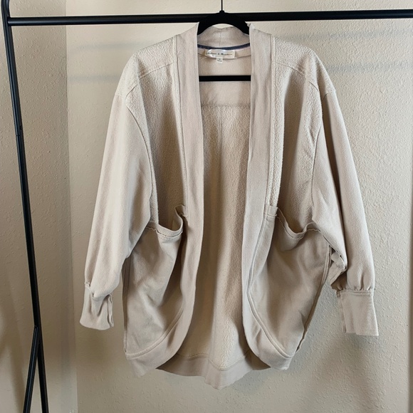 Chelsea & Theodore cardigan oversized small - Picture 1 of 13